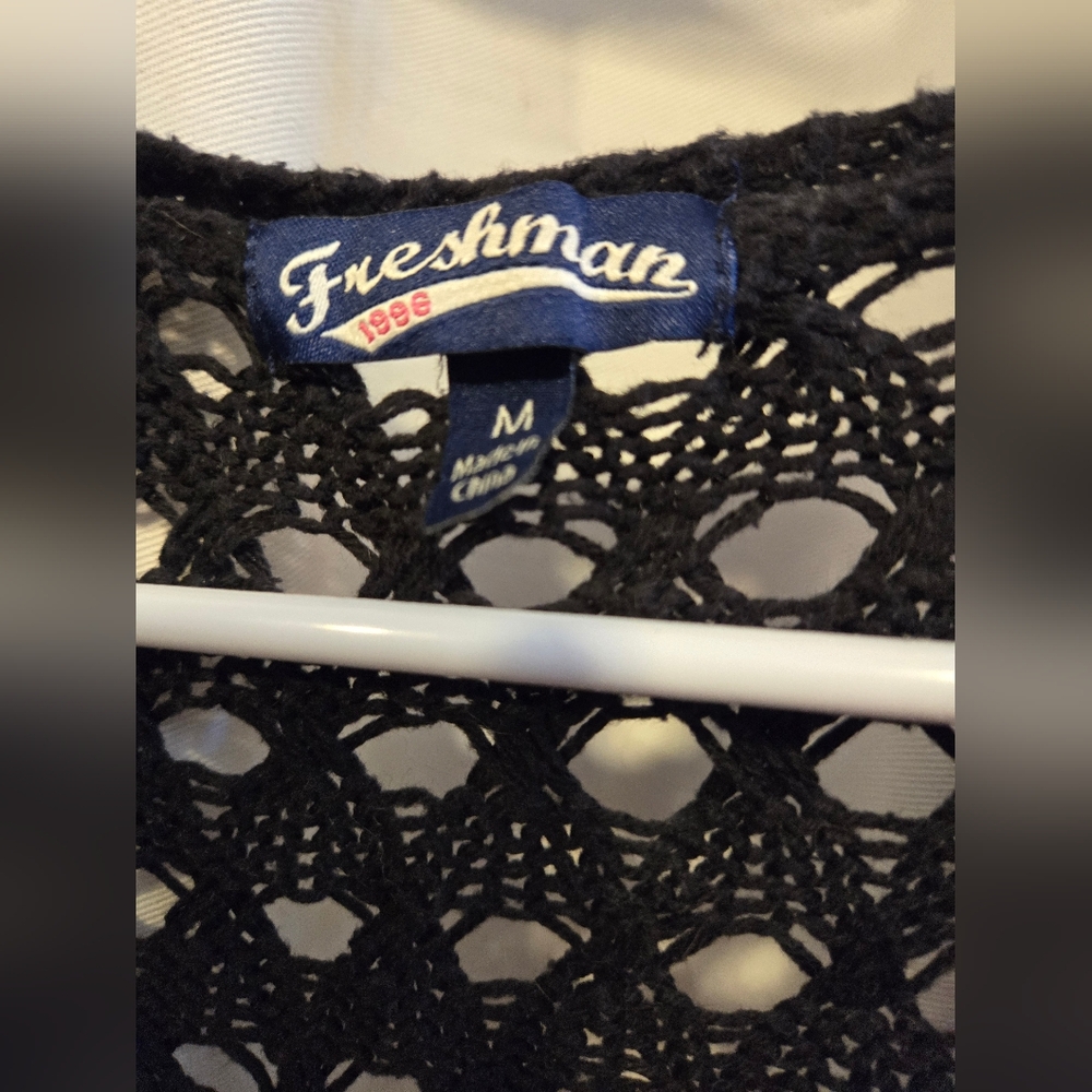 EUC Women's Freshman 1996 Black Chunky Knit Cardigan Size Medium - Picture 6 of 10